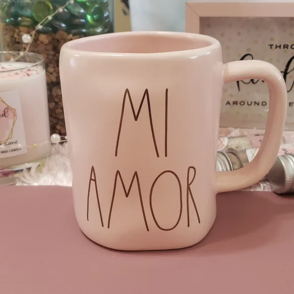 Rae Dunn MI AMOUR Mug - Picture 2 of 7